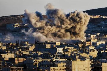 Airstrike bomb ISIS Gradient