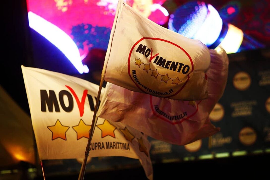 5 Star Movement flags Edited