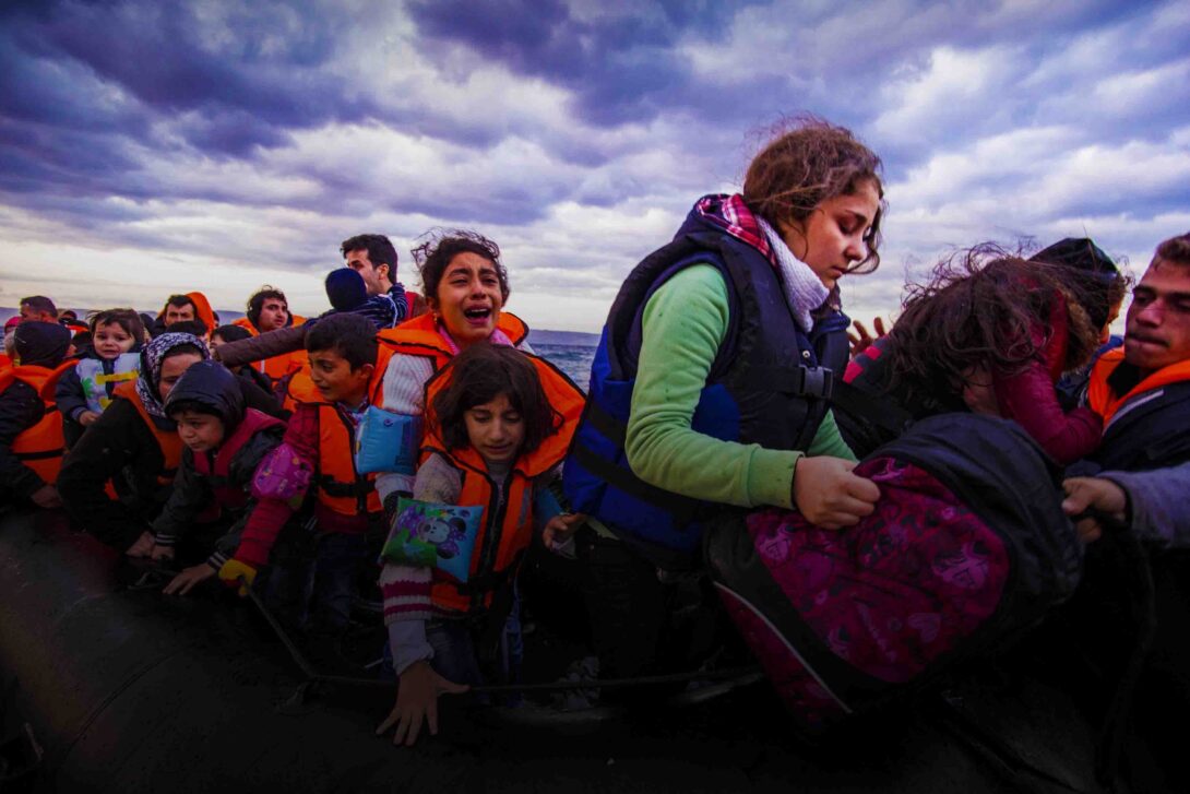 Immigration Syrian Boat People Gradient