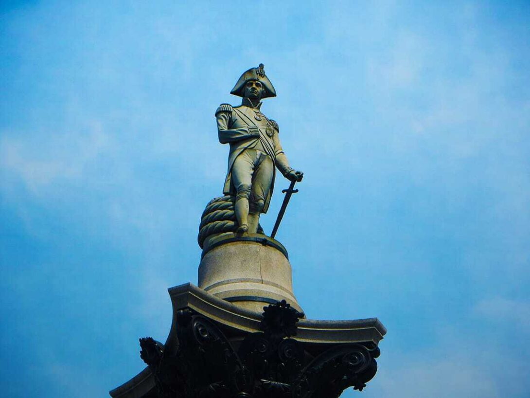 Nelson Column Two Gradient