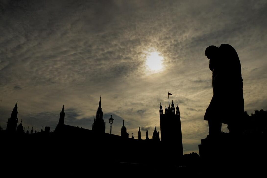 Parliament Churchill Silhouette Edited