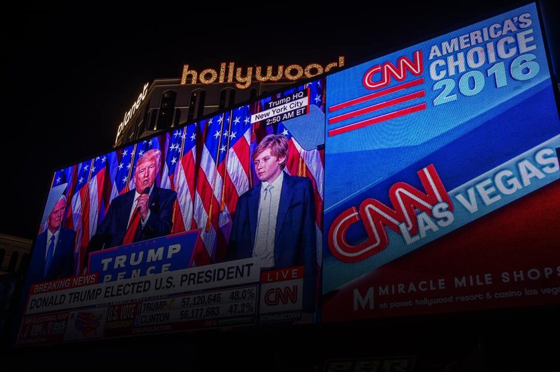 Trump Big Screen Gradient