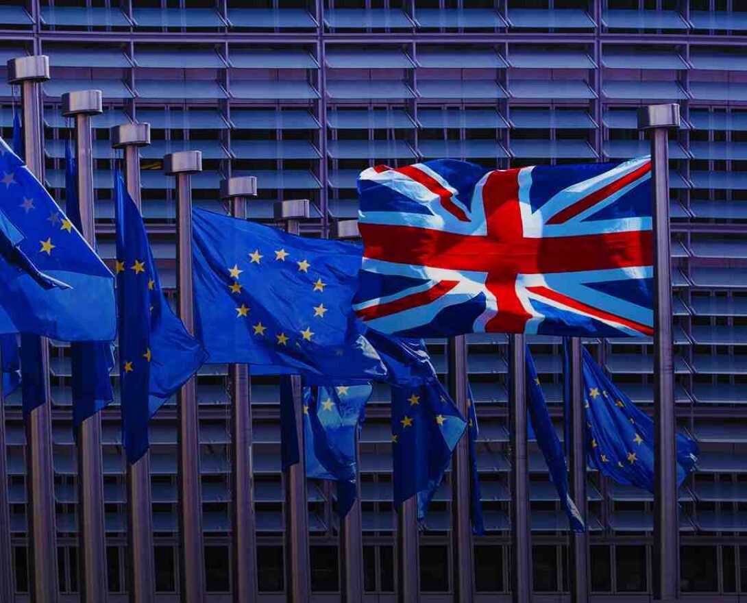 Union Jack EU Flags Gradient 1