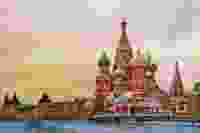 Kremlin Winter Gradient