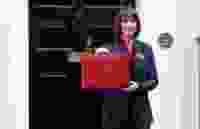 Shutterstock 2543689713