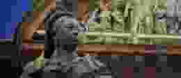 Queen Victoria Statue Gradient 1