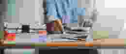 Shutterstock 2126941934
