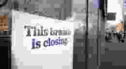 Shutterstock 2086975036