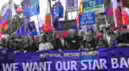 Shutterstock 2365872279