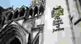 Shutterstock 273787931