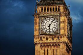 Elizabeth Tower Big Ben Gradient