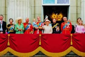 Royal Family Gradient