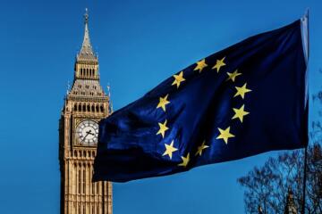 Big Ben EU Flag Gradient