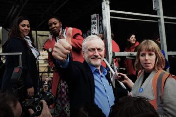 Jeremy Corbyn Thumb Gradient