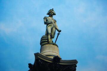 Nelson Column Two Gradient