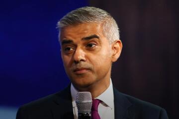 Sadiq Khan Microphone Edited