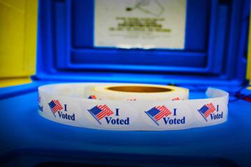 Voting stickers Gradient