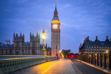 Shutterstock 2386440669