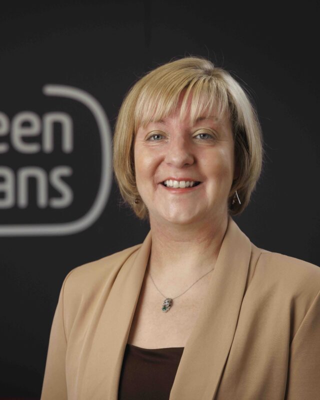Donna Hutchison, Comment Central contributor
