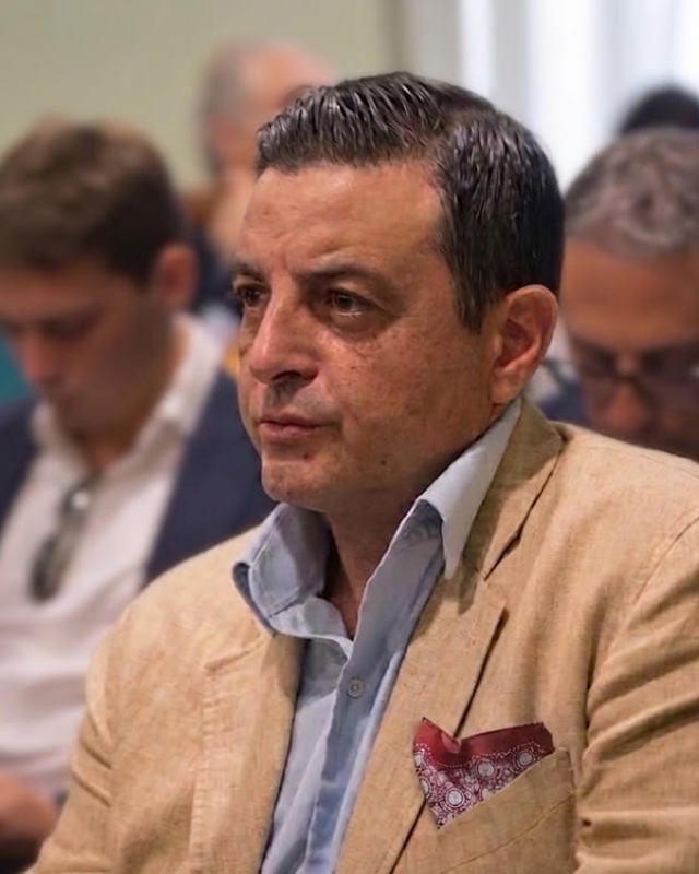 Costantino Pistilli, Comment Central contributor