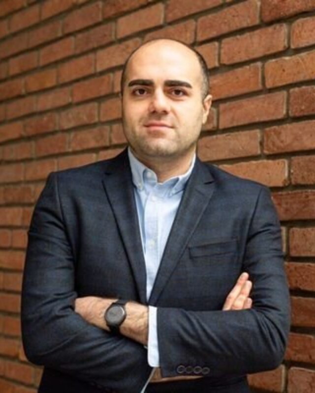 Emil Avdaliani, Comment Central contributor