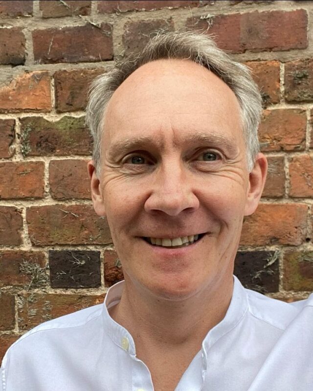 Mark Bremner, Comment Central contributor