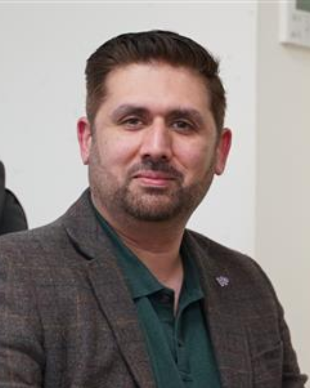 Owais Khan, Comment Central contributor