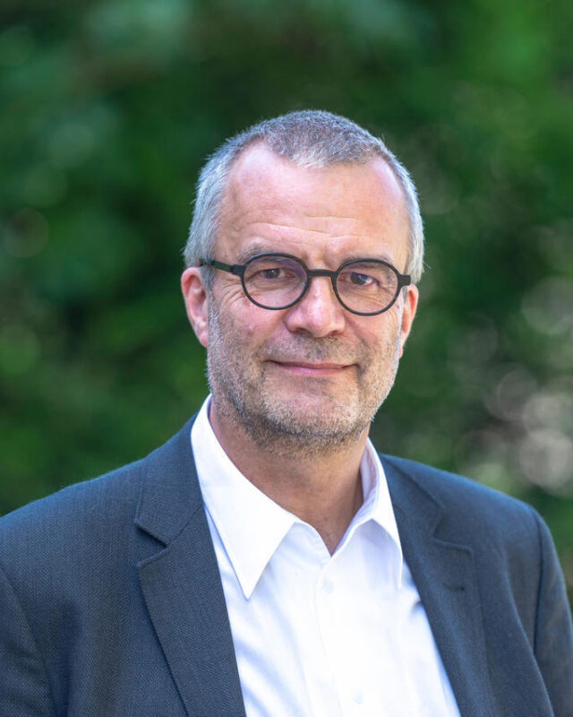 Aronsson, Hetschko and Schöb, Comment Central contributor