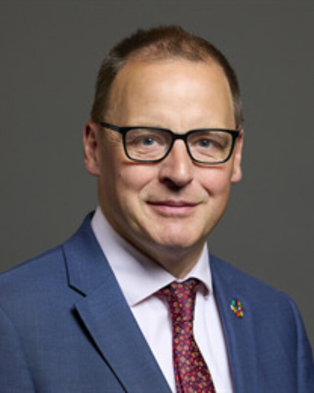 Scott Arthur MP, Comment Central contributor
