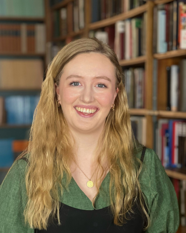 Sophie Kitson, Comment Central contributor