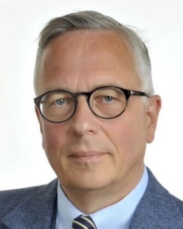 Ambassador Sturla Sigurjónsson, Comment Central contributor