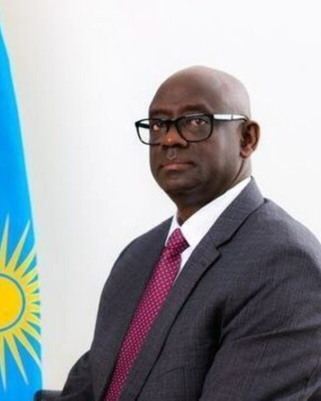 Johnston Busingye, Comment Central contributor