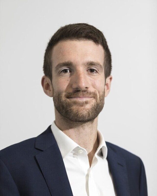 Ben Ashton, Comment Central contributor