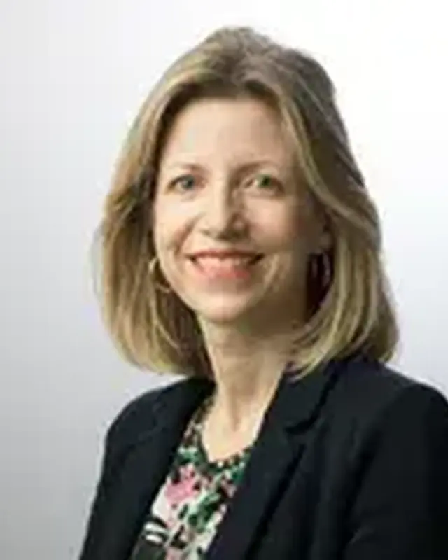Sarah Woolnough, Comment Central contributor